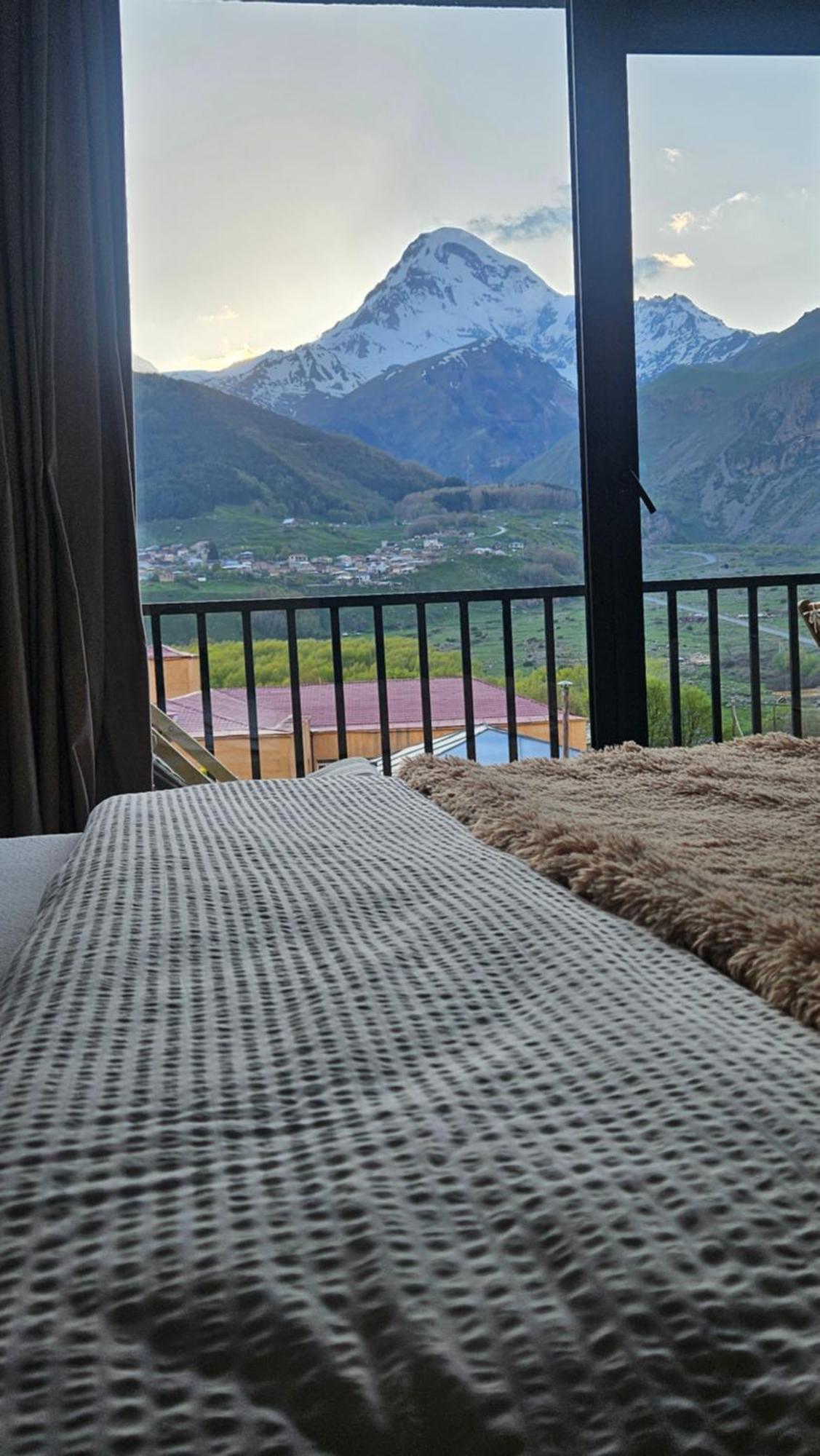 Best View Kazbegi Exterior foto